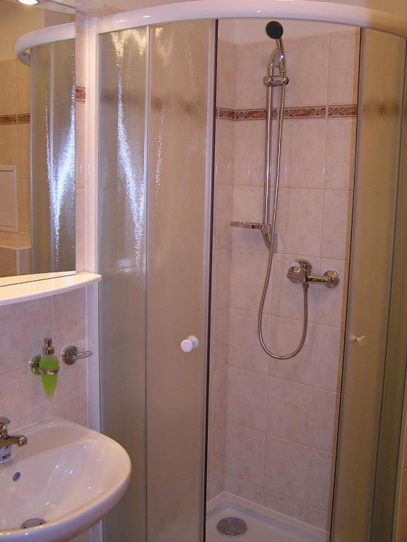 Gonda Apartments Hradec Kralove Phòng bức ảnh