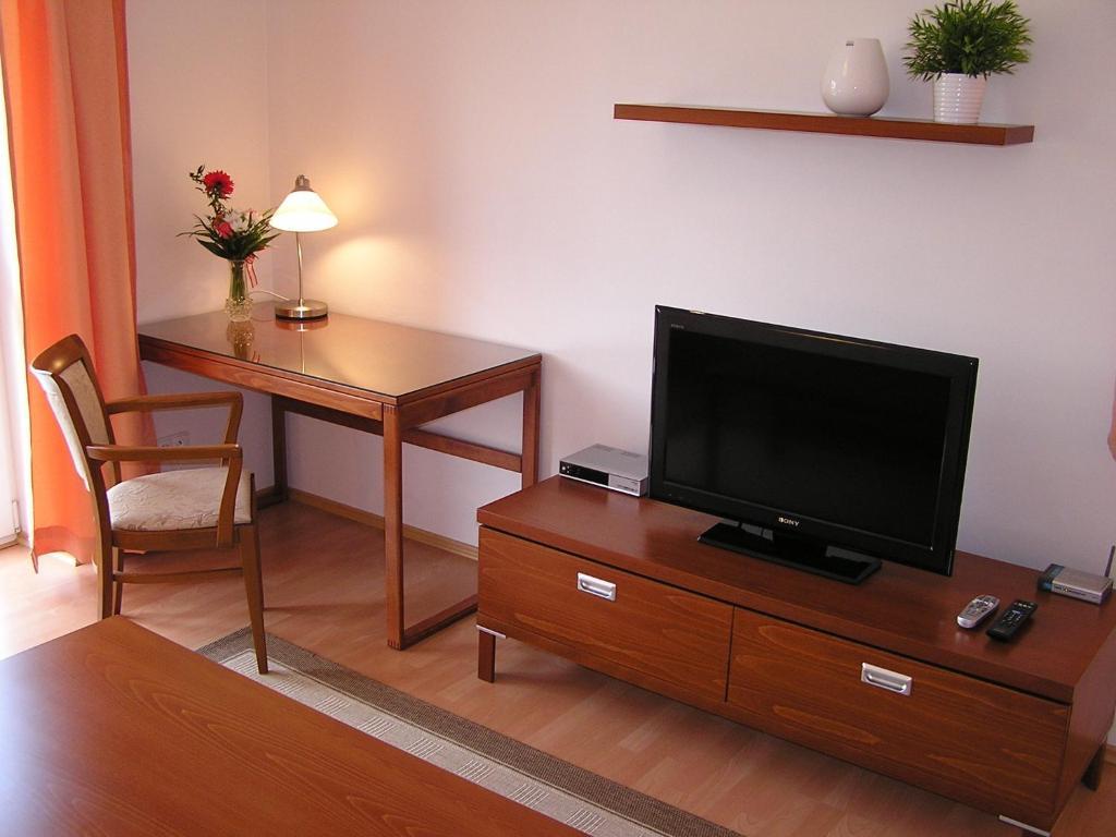 Gonda Apartments Hradec Kralove Phòng bức ảnh